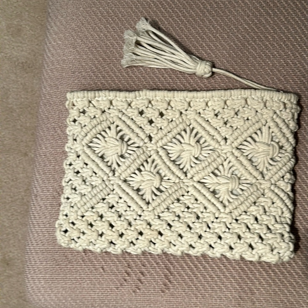 Positano clutch
